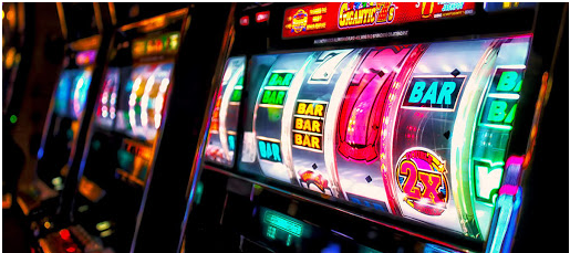 Slot online- women prefer to play casino games in a group